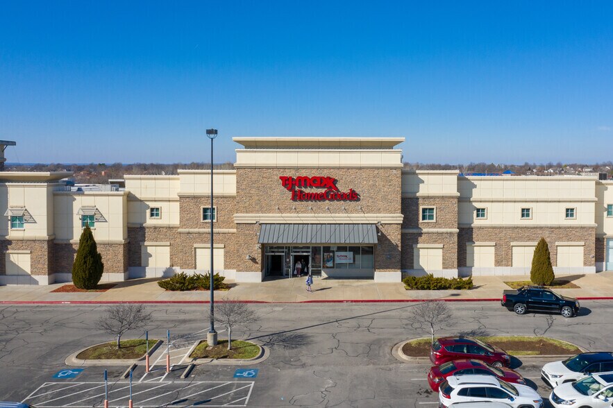 More Photos Of 9110 N 121st Ave E, Owasso Unknown For Lease