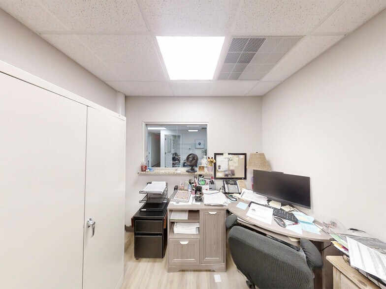 More Photos Of 3250 W Lake Rd, Erie Office For Sale