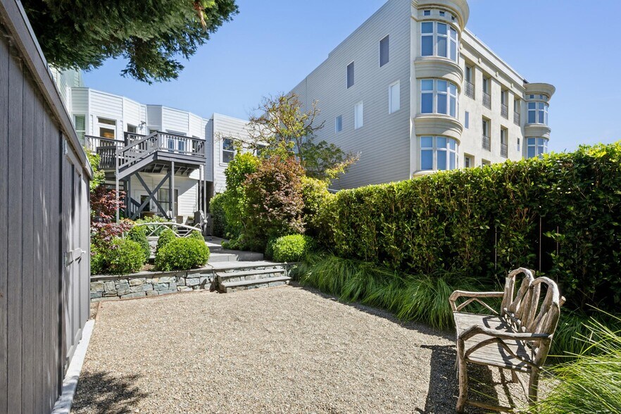 More Photos Of 3463 Sacramento St, San Francisco Storefront Retail Residential For Sale