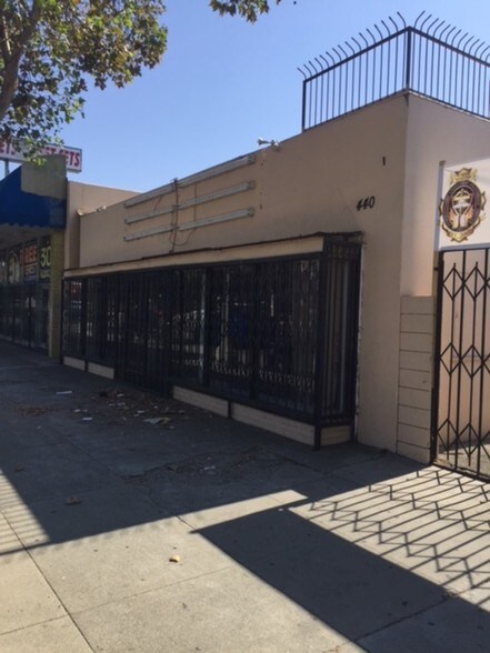 More Photos Of 440 E Holt Ave, Pomona Storefront For Lease