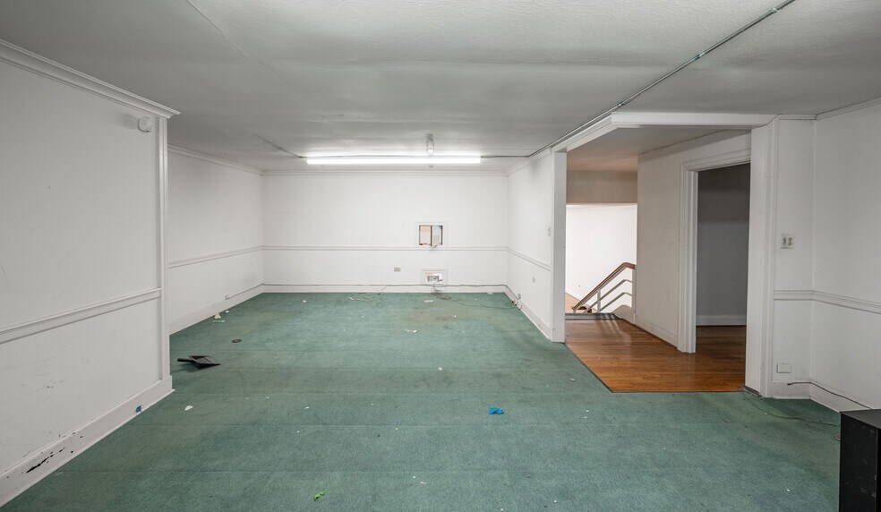 More Photos Of 1008 W Main St, Durham Storefront Retail Office For Lease