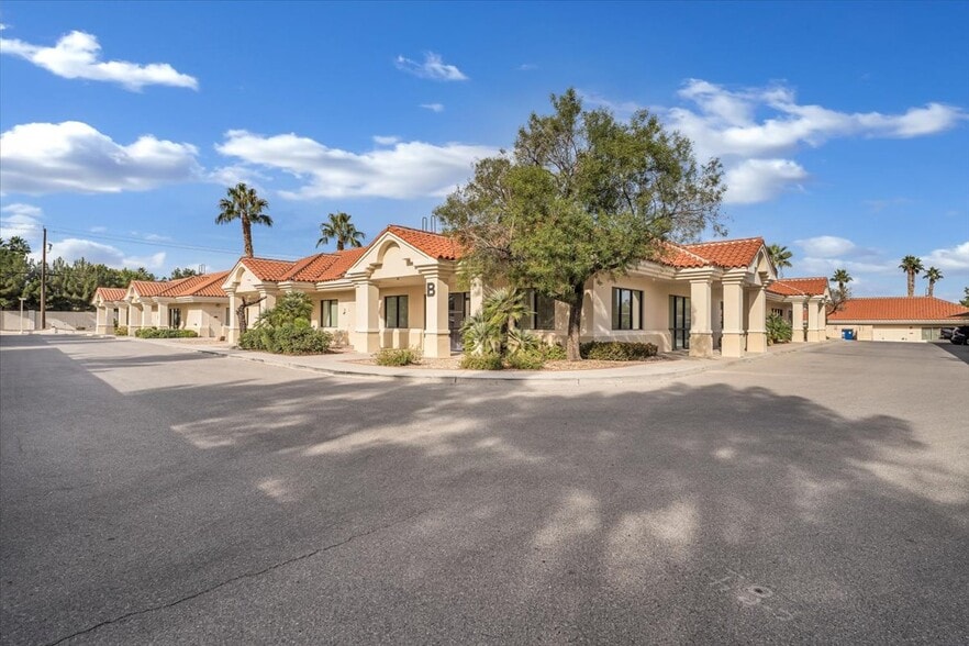 More Photos Of 6540 S Pecos Rd, Las Vegas Unknown For Lease