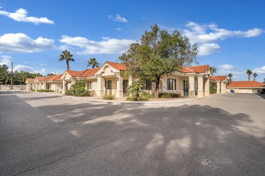 More Photos Of 6540 S Pecos Rd, Las Vegas Unknown For Lease