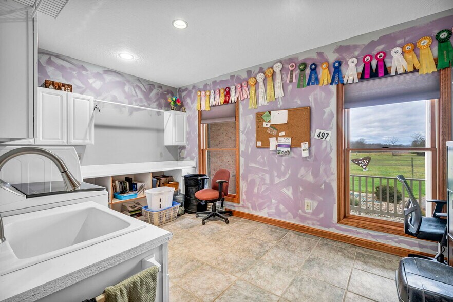 More Photos Of 16449 S Boone Rd, Columbia Station Specialty For Sale