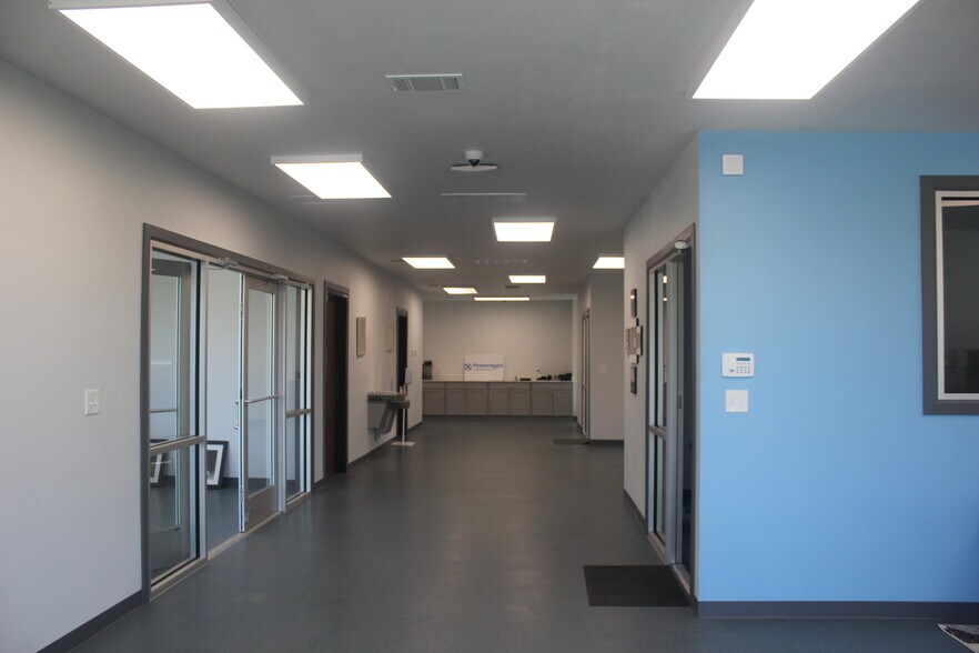 More Photos Of 4111 W State Highway 29, Georgetown Warehouse For Sale