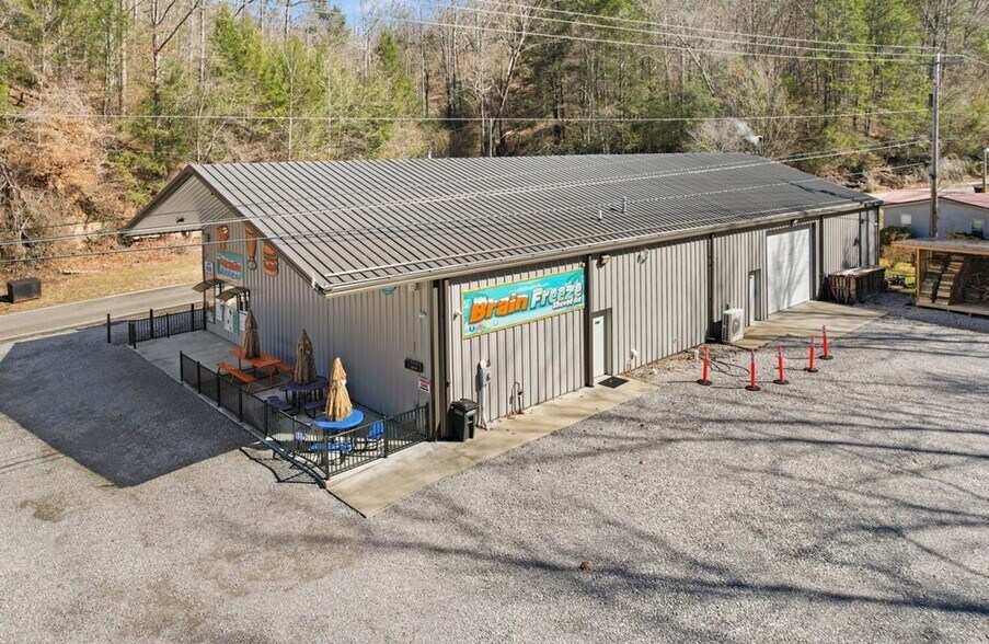 More Photos Of 332 Highway 3400 hwy, Jenkins Industrial For Sale