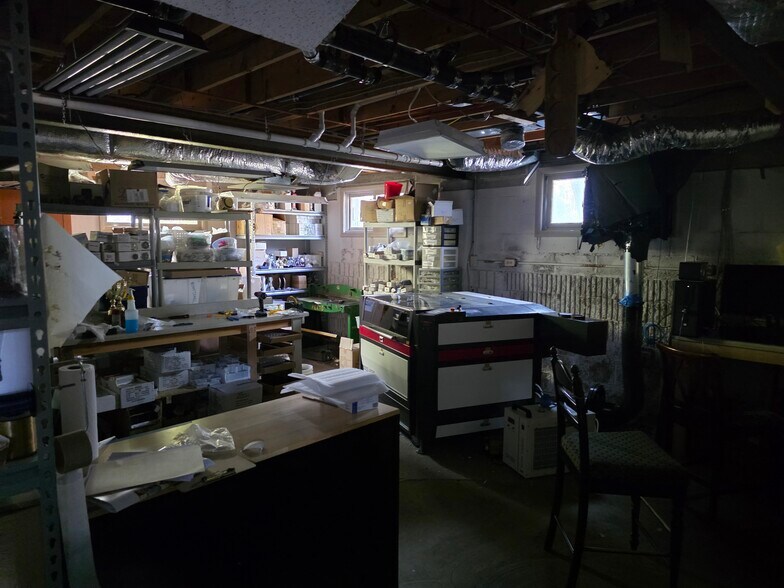 More Photos Of 45 Quassaick Ave, New Windsor Township Medical For Sale