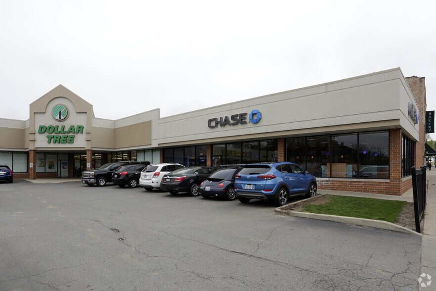 More Photos Of 5351-5359 N Lincoln Ave, Chicago Freestanding For Lease