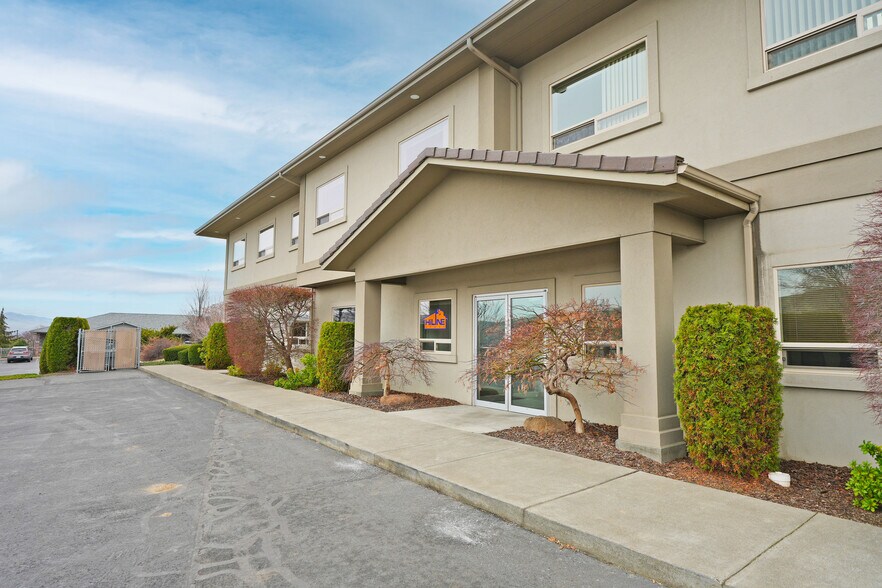More Photos Of 603 N 39th Ave, Yakima Office For Lease