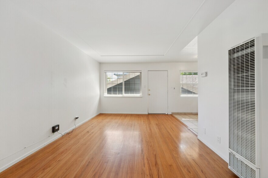 More Photos Of 5445 Broadway, Oakland Apartments For Sale