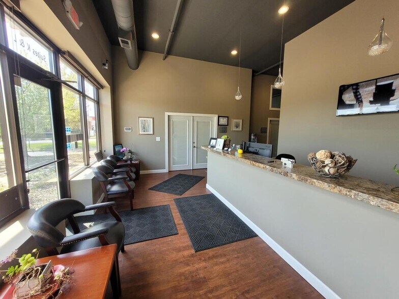 More Photos Of 404-536 Whiskey Rd NW, Isanti Storefront Retail Office For Sale