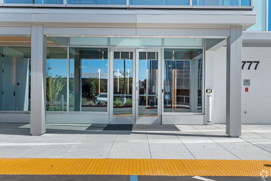 More Photos Of 777 Industrial Rd, San Carlos Research And Development For Lease