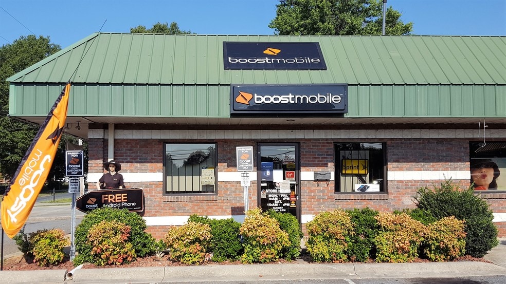 More Photos Of 2001 N Cannon Blvd, Kannapolis Unknown For Lease