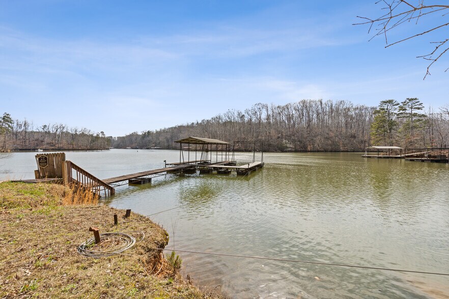 More Photos Of 5735 Archer Ave, Cumming Apartments For Sale