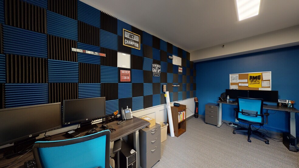 More Photos Of 100 E Seneca St, Manlius Office For Lease