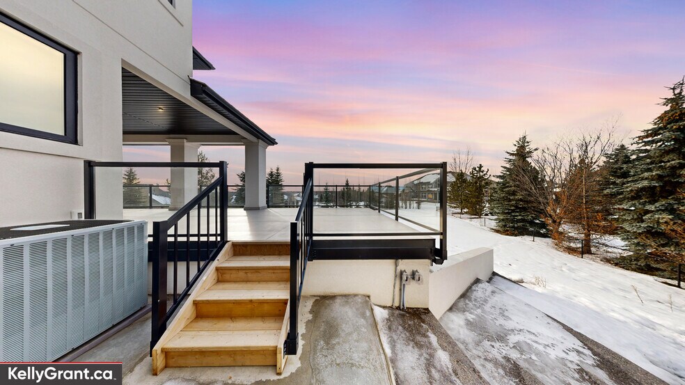 More Photos Of 136 River Heights Ln, Sturgeon County Multifamily For Sale