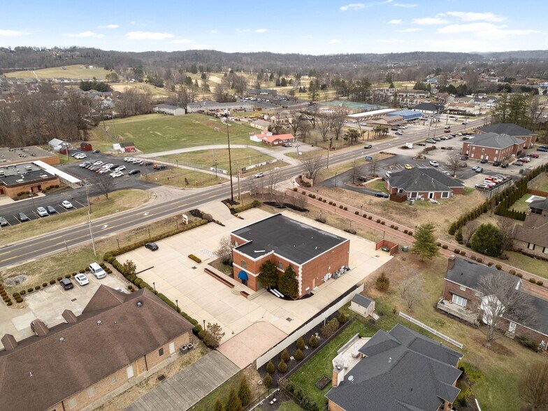 More Photos Of 3661-3669 Teays Valley Rd, Hurricane Medical For Lease