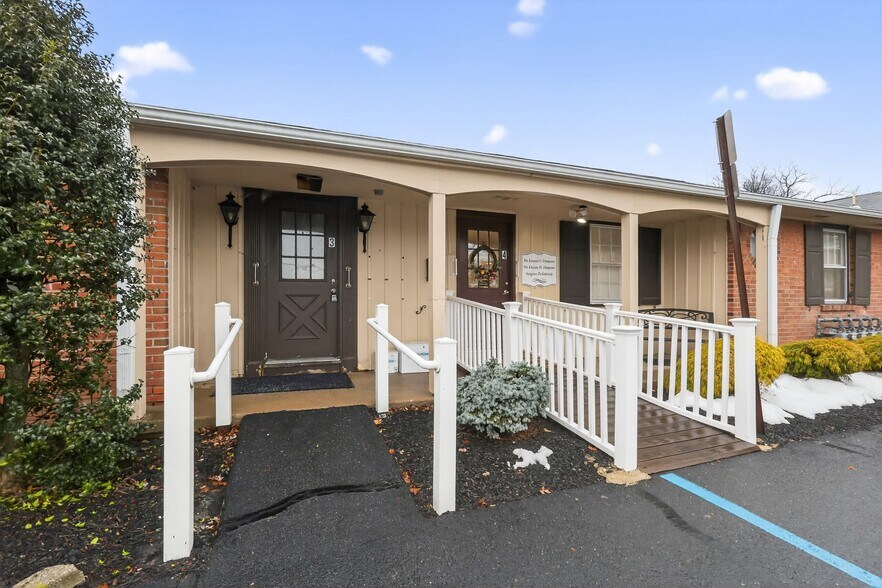 More Photos Of 1701 Wynwood Dr, Cinnaminson Medical For Sale