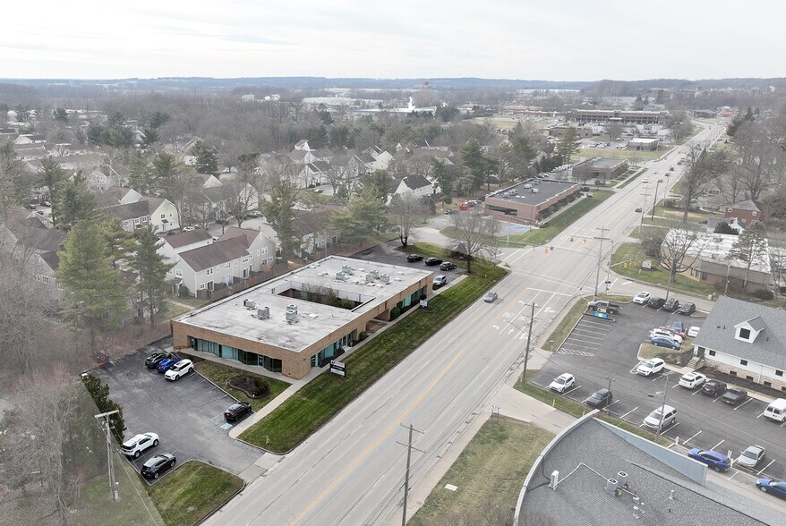 More Photos Of 1435-1445 W Main St, Newark Office For Sale