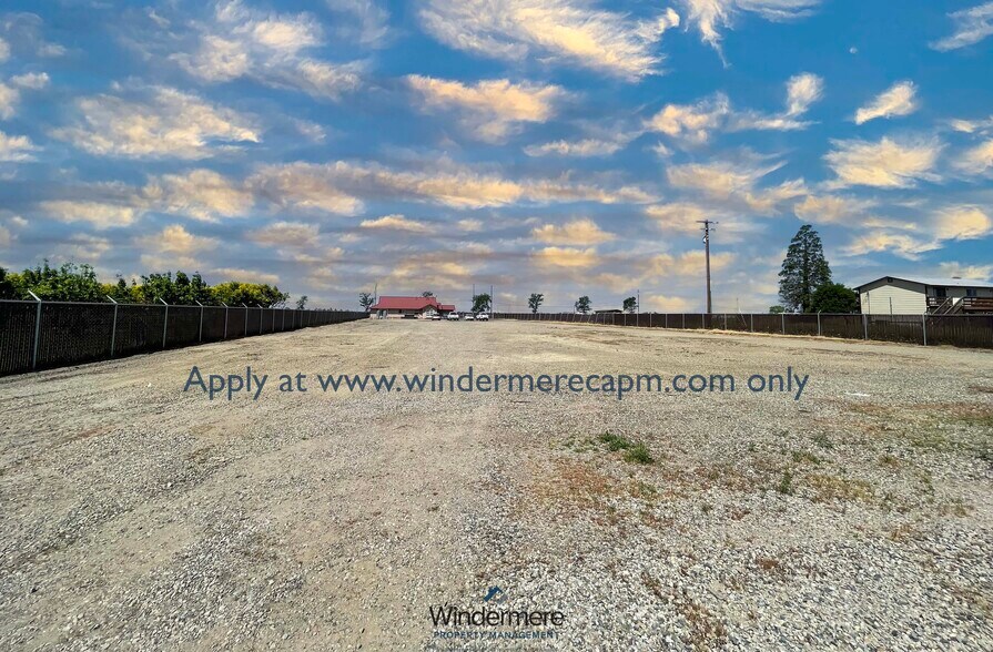 More Photos Of 6201 Bradshaw Rd, Sacramento Industrial For Lease