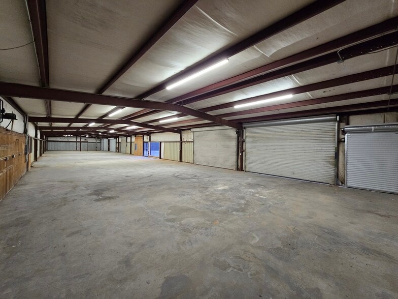 More Photos Of 430-436 Columbia Dr, Carrollton Unknown For Lease