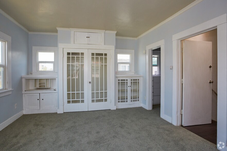 More Photos Of 707 E 7th St, Long Beach Apartments For Sale