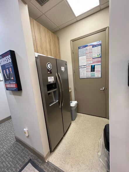 More Photos Of 2810 E Oakland Park Blvd, Fort Lauderdale Office For Lease