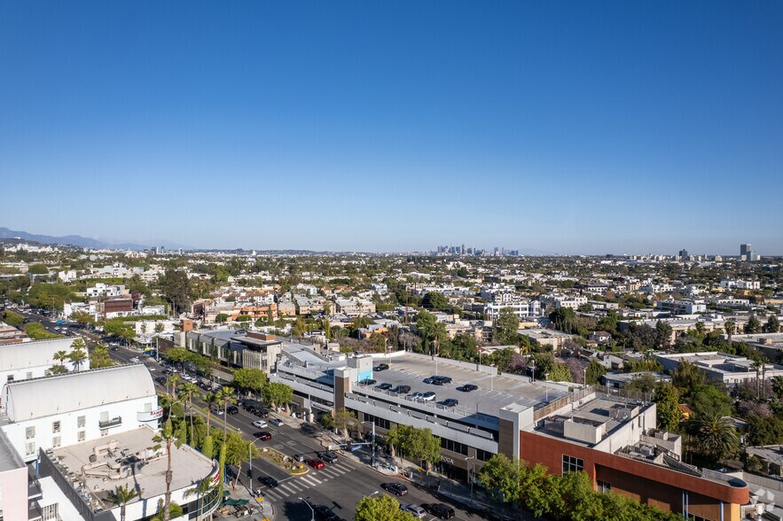 More Photos Of 8550-8594 Santa Monica Blvd, West Hollywood General Retail For Lease