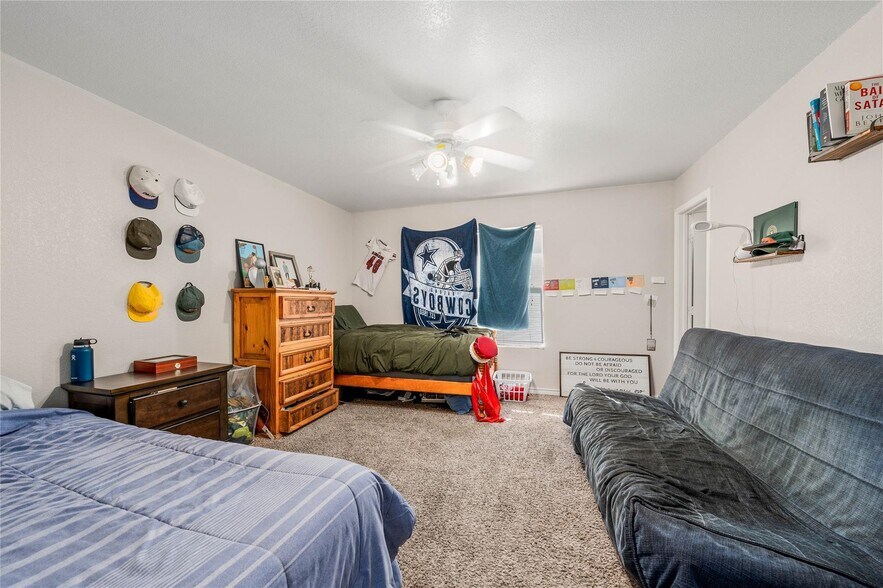 More Photos Of 2537 S 3rd St, Waco Apartments For Sale