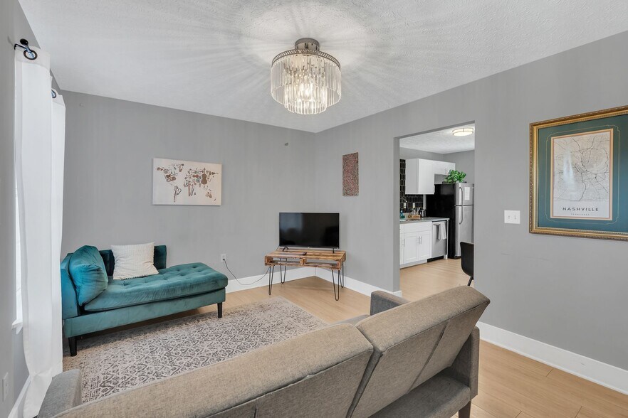 More Photos Of 901 21st Ave N, Nashville Multifamily For Sale