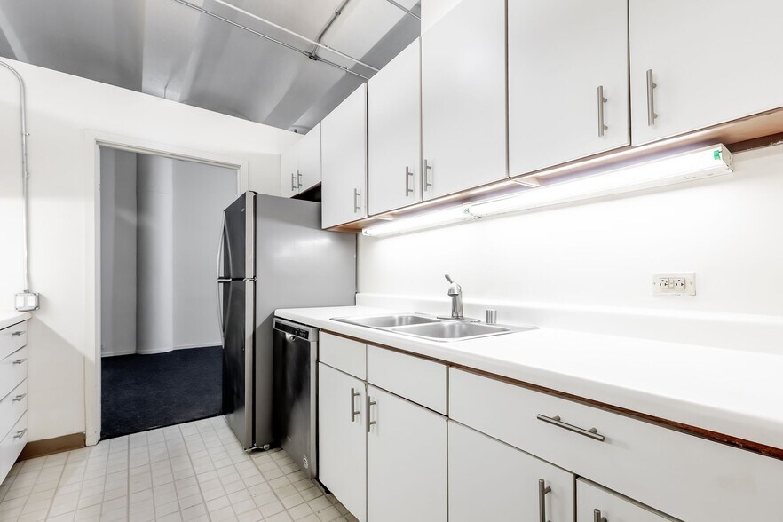 More Photos Of 731 S Plymouth Ct, Chicago Apartments For Sale
