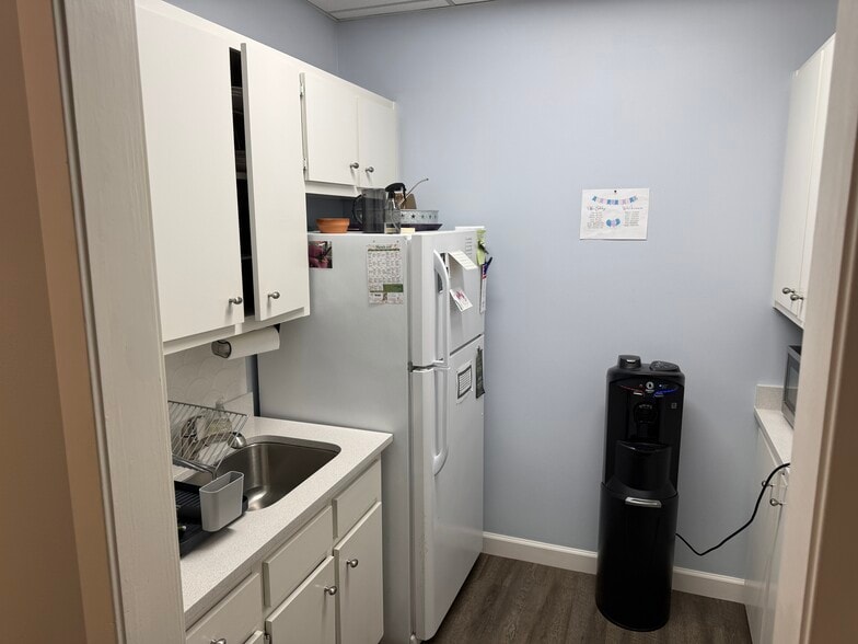 More Photos Of 1934 N Druid Hills Rd NE, Atlanta Office For Sale