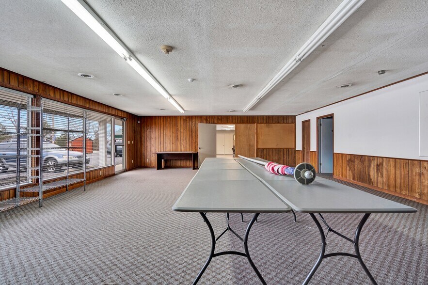 More Photos Of 6878 N Lee Hwy, Cleveland Storefront Retail Office For Sale