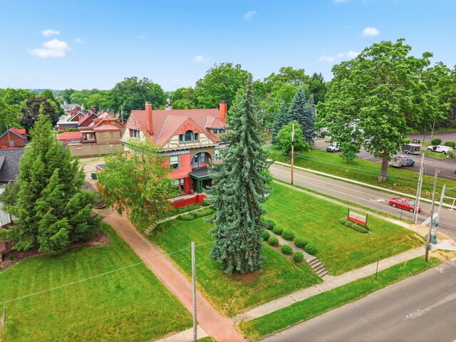 More Photos Of 1435 Market Ave N, Canton Office Residential For Sale