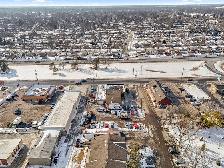 More Photos Of 2401 Fort St, Trenton Warehouse For Sale