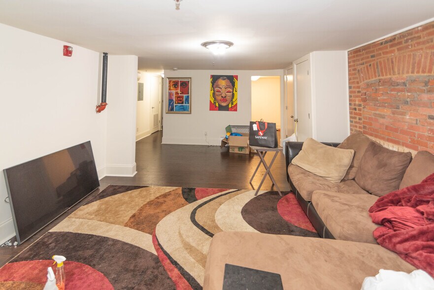 More Photos Of , Baltimore Multifamily For Sale