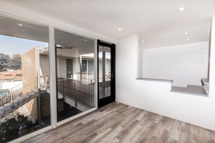 More Photos Of 2777 Pacific Ave, Long Beach Medical For Lease