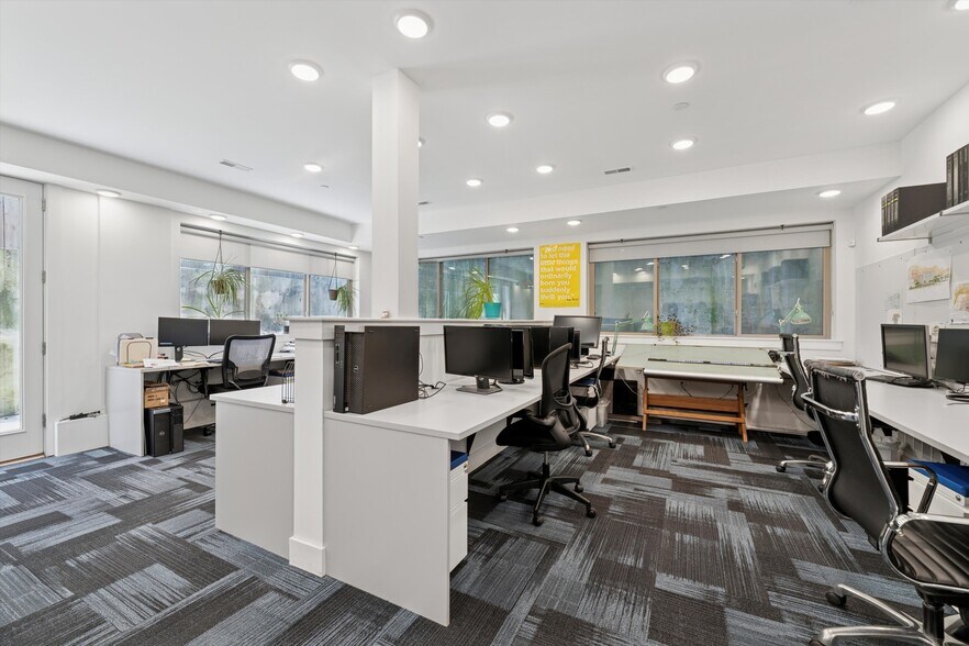 More Photos Of 1225 N 7th St, Philadelphia Office For Lease