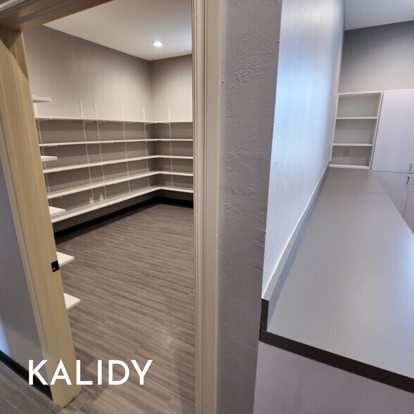 More Photos Of 2220 NW 164th St, Edmond Office For Sale