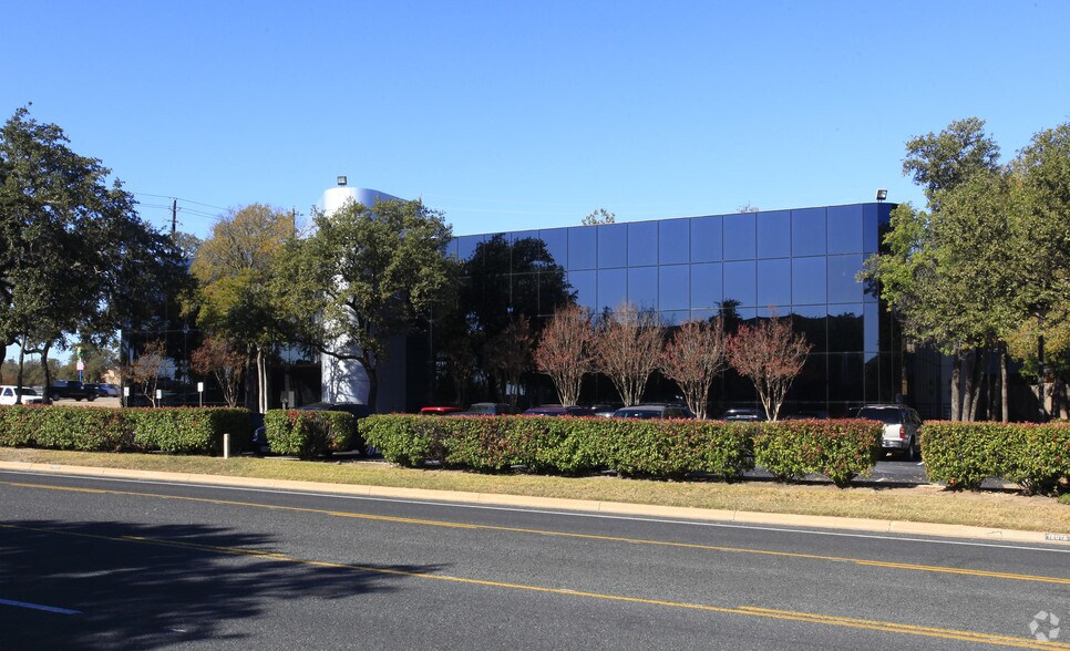 More Photos Of 12012 Technology Blvd, Austin Office For Lease