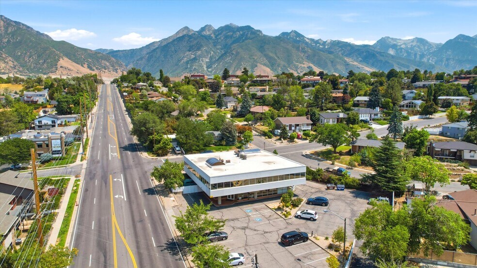 More Photos Of 2450 E Fort Union Blvd, Cottonwood Heights Office For Sale