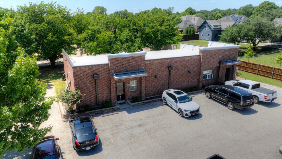 Primary Photo Of 5318 Bransford Rd, Colleyville Office For Sale