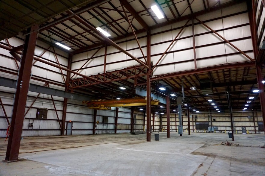 More Photos Of 535 Macon St, McDonough Manufacturing For Lease