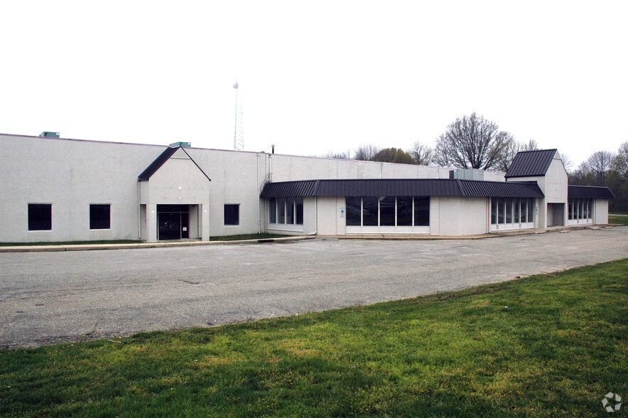 More Photos Of 538 Route 38 E, Maple Shade Township Auto Dealership For Lease