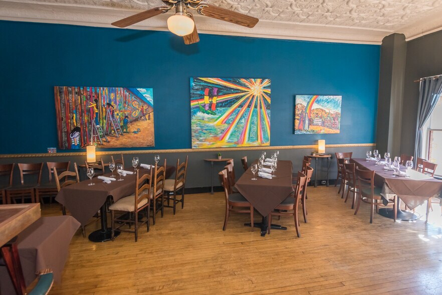 More Photos Of 35 Main St, Bisbee Restaurant For Sale