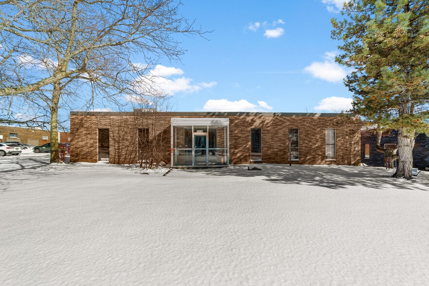 More Photos Of 23330 Commerce Park, Beachwood Office For Sale