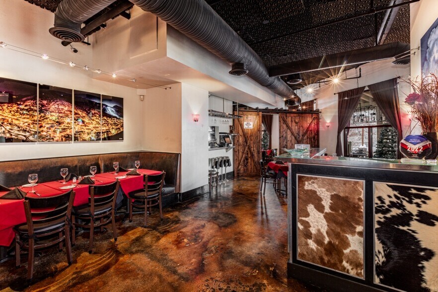 More Photos Of 890 Main St, Park City Apartments For Sale