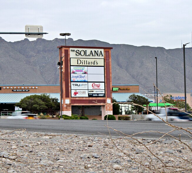 More Photos Of 750 Sunland Park Dr, El Paso Health Club For Lease