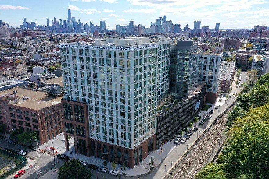 More Photos Of 770 Jackson St, Hoboken Apartments For Lease