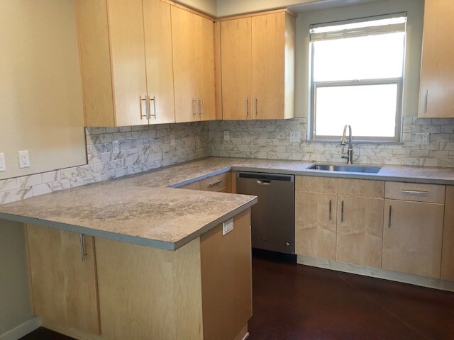 More Photos Of 2450 Newburg Ct, Fortuna Multifamily For Sale